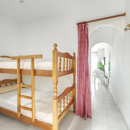 Apartment Seaside Apartment: Beachfront With Pool And Sea View *