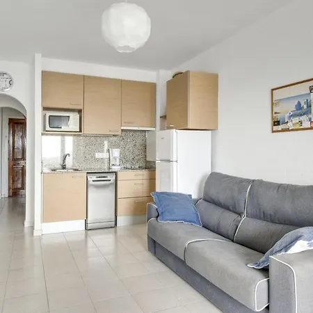 Apartment Seaside Apartment: Beachfront With Pool And Sea View